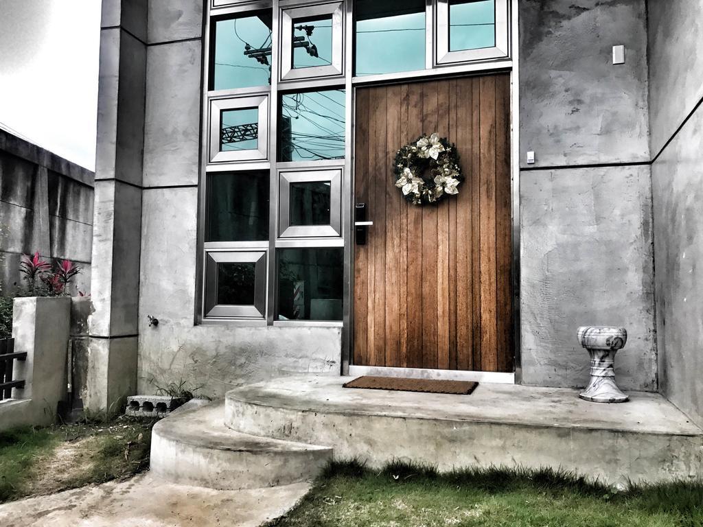 Railway Hualien Hostel ภายนอก รูปภาพ