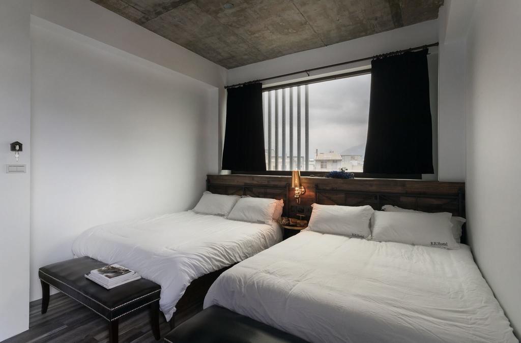 Railway Hualien Hostel ภายนอก รูปภาพ